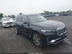 5UXCW2C04N9K80901 2022 BMW X7