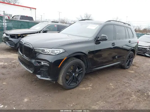 5UXCW2C04N9L18482 2022 BMW X7 - Image 2