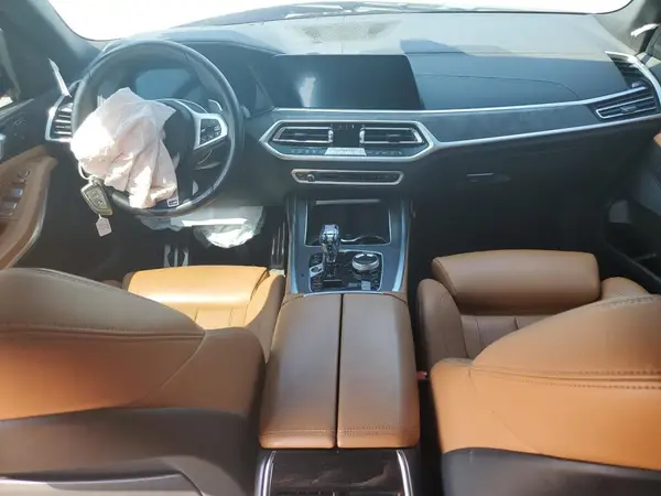 5UXCW2C04N9L41938 2022 BMW X7 - Image 8