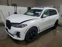 5UXCW2C04N9L82652 2022 BMW X7