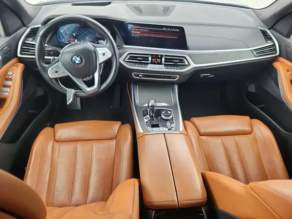 5UXCW2C04N9M14080 2022 BMW X7 - Image 8