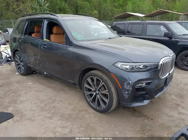 5UXCW2C05L9A00113 2020 BMW X7 - Image 1