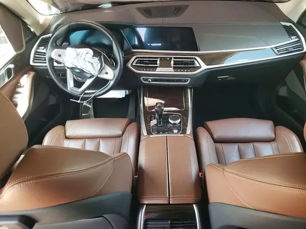 5UXCW2C05L9A00189 2020 BMW X7 - Image 8
