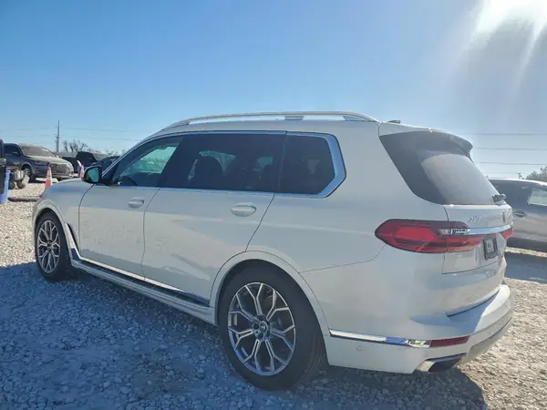 5UXCW2C05L9B61268 2020 BMW X7 - Image 2
