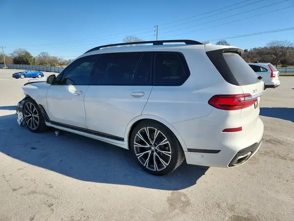 5UXCW2C05L9B83545 2020 BMW X7 - Image 2