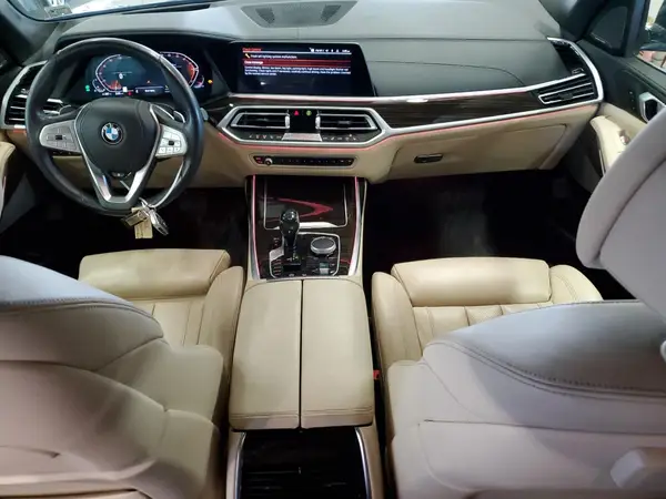 5UXCW2C05M9E78873 2021 BMW X7 - Image 8