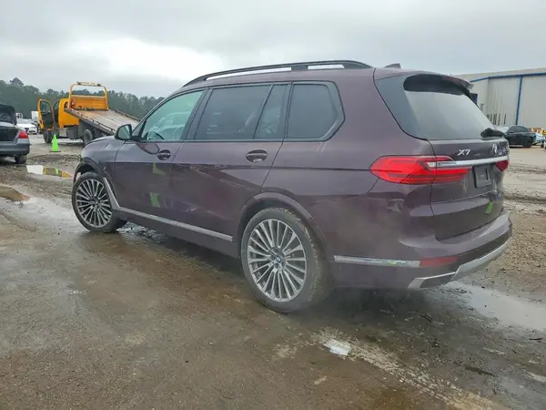 5UXCW2C05M9F58349 2021 BMW X7 - Image 2