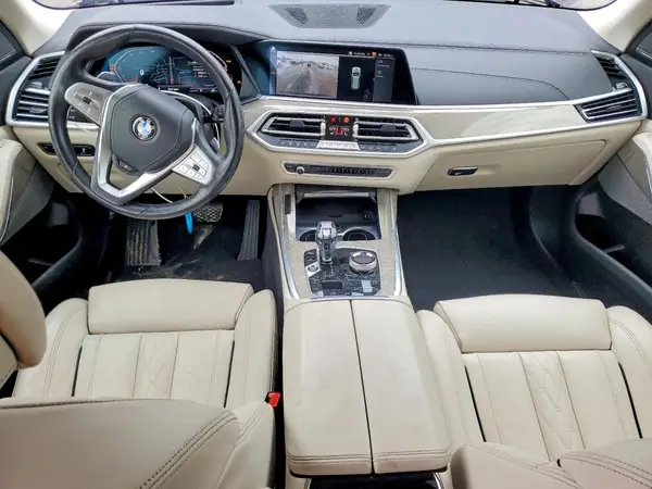5UXCW2C05M9F58349 2021 BMW X7 - Image 8