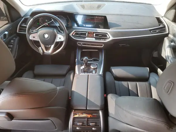 5UXCW2C05M9H25969 2021 BMW X7 - Image 8