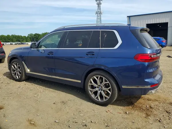5UXCW2C05M9H41816 2021 BMW X7 - Image 2