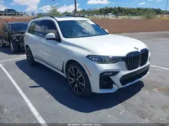 5UXCW2C05N9J76451 2022 BMW X7