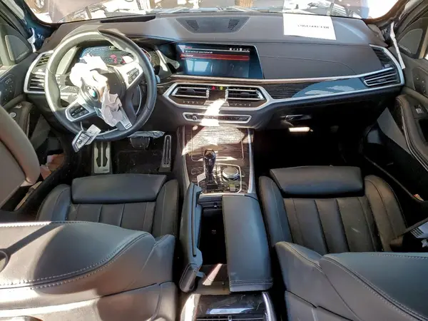 5UXCW2C05N9M50120 2022 BMW X7 - Image 8