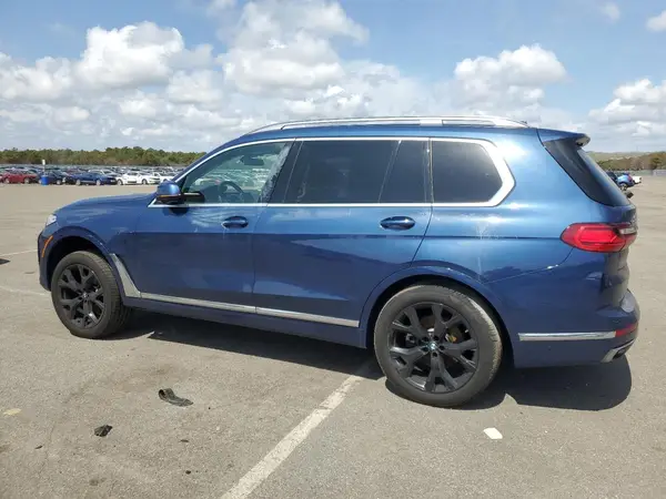 5UXCW2C05N9M66785 2022 BMW X7 - Image 2