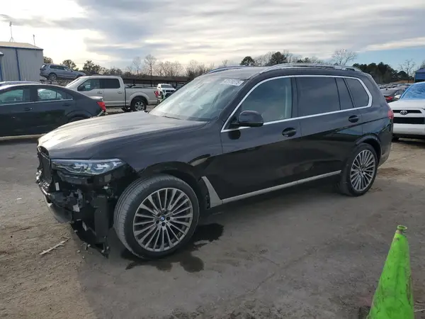 5UXCW2C05N9M91878 2022 BMW X7 - Image 1