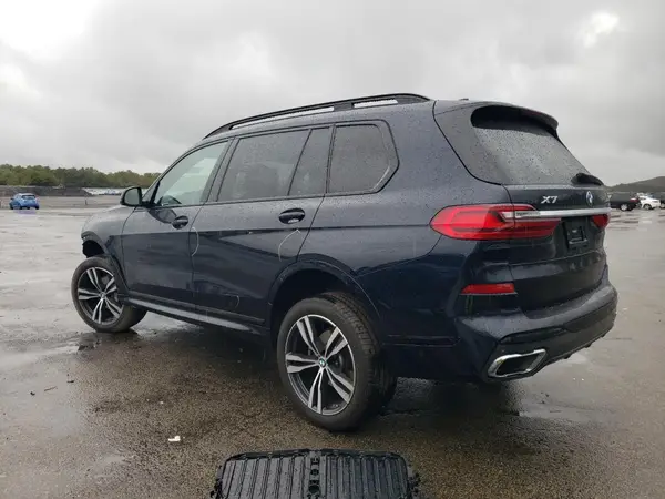 5UXCW2C05N9N02538 2022 BMW X7 - Image 2
