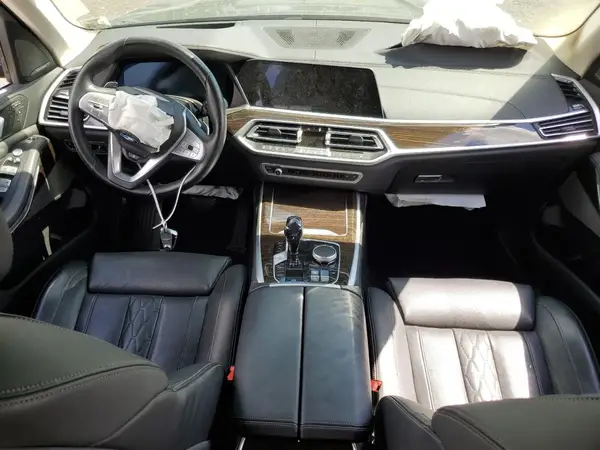 5UXCW2C06L0E74592 2020 BMW X7 - Image 8