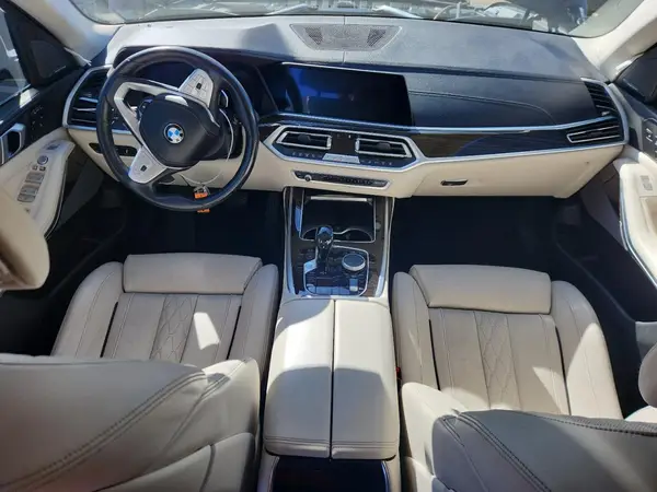 5UXCW2C06L9A03313 2020 BMW X7 - Image 8