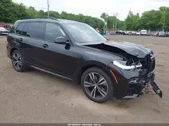 5UXCW2C06L9B83313 2020 BMW X7
