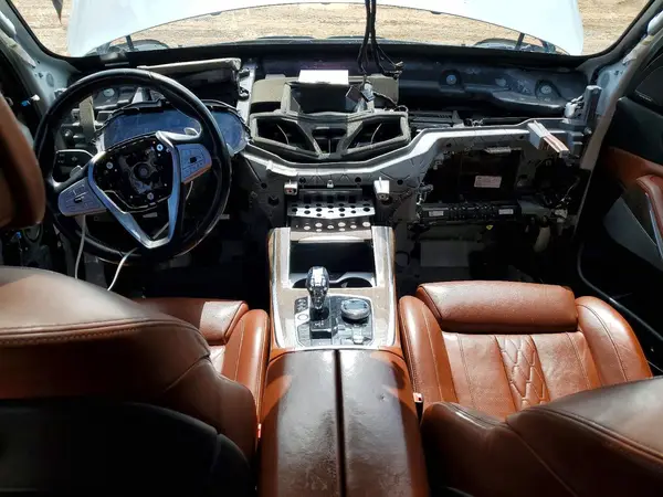 5UXCW2C06L9B99267 2020 BMW X7 - Image 8