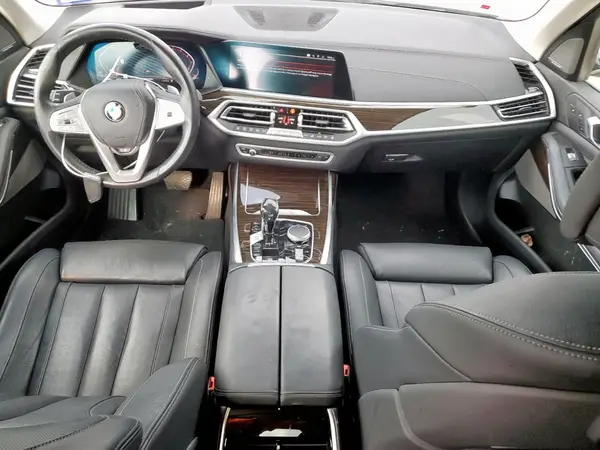 5UXCW2C06L9C61623 2020 BMW X7 - Image 8