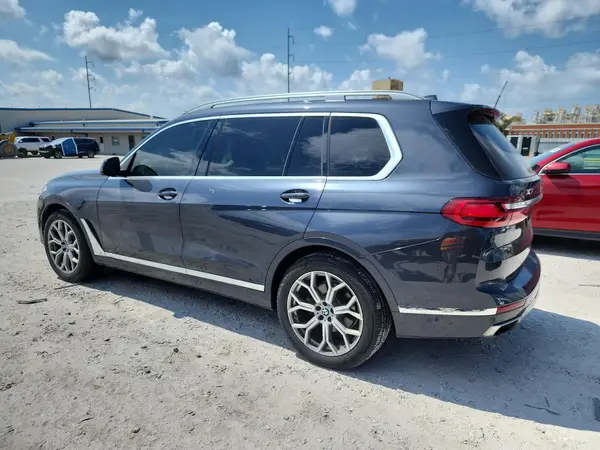 5UXCW2C06L9D08519 2020 BMW X7 - Image 2