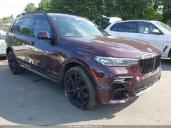 5UXCW2C06M9E21422 2021 BMW X7