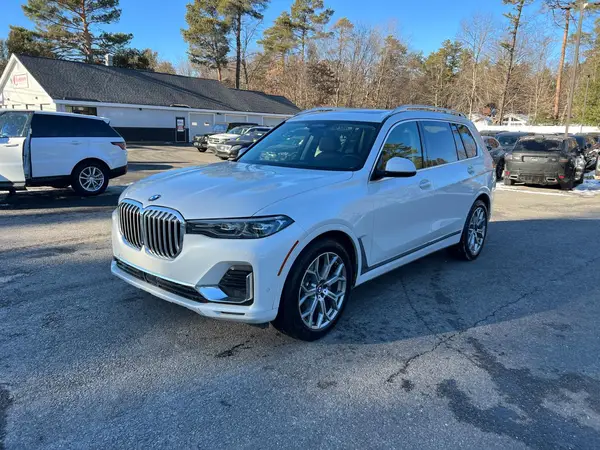 5UXCW2C06M9E26927 2021 BMW X7 - Image 2