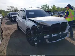 5UXCW2C06M9E80518 2021 BMW X7