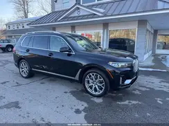 5UXCW2C06M9E81989 2021 BMW X7
