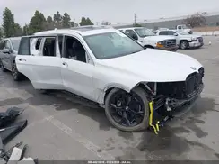 5UXCW2C06M9F57016 2021 BMW X7