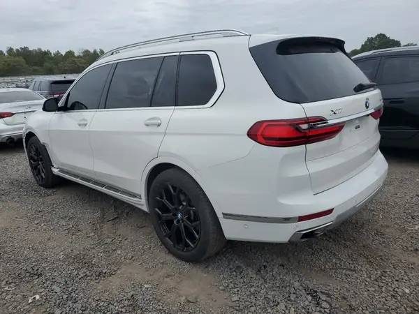 5UXCW2C06M9F73362 2021 BMW X7 - Image 2