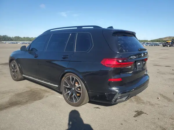 5UXCW2C06N9J09776 2022 BMW X7 - Image 2