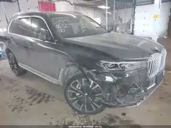 5UXCW2C06N9J52790 2022 BMW X7
