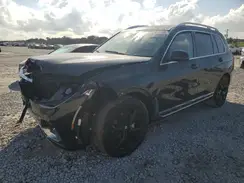 5UXCW2C06N9J99673 2022 BMW X7
