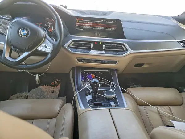 5UXCW2C06N9K46801 2022 BMW X7 - Image 8