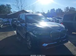 5UXCW2C06N9L19603 2022 BMW X7