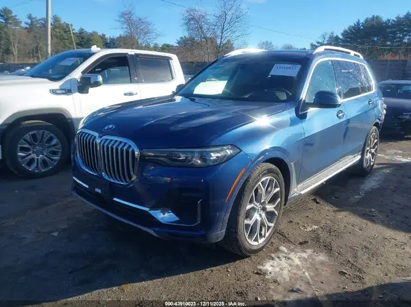 5UXCW2C06N9L19603 2022 BMW X7 - Image 2