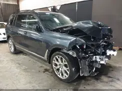 5UXCW2C06N9L41150 2022 BMW X7