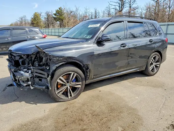 5UXCW2C06N9L41715 2022 BMW X7 - Image 1