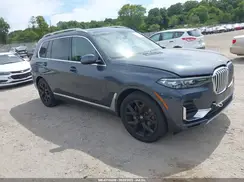 5UXCW2C06N9L68588 2022 BMW X7