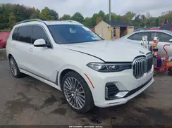 5UXCW2C07L9A00663 2020 BMW X7