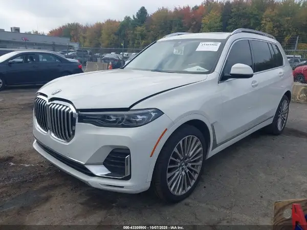 5UXCW2C07L9A00663 2020 BMW X7 - Image 2