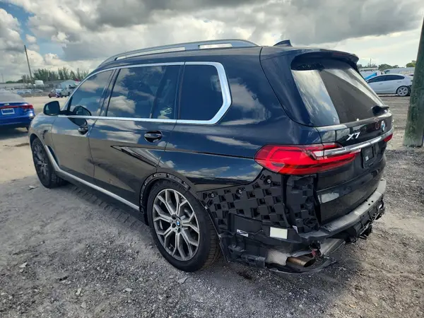 5UXCW2C07L9A02980 2020 BMW X7 - Image 2