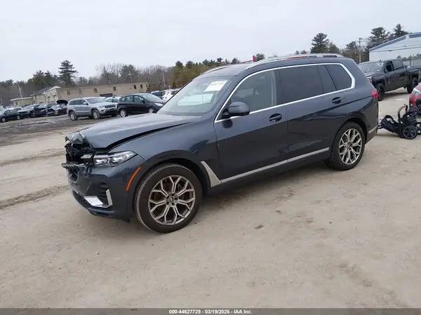 5UXCW2C07L9B35643 2020 BMW X7 - Image 2
