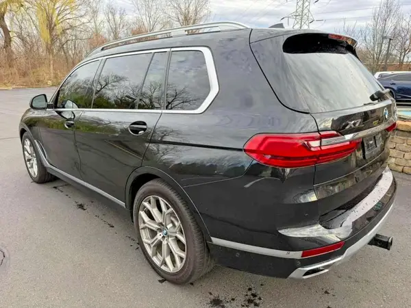 5UXCW2C07L9B99326 2020 BMW X7 - Image 2