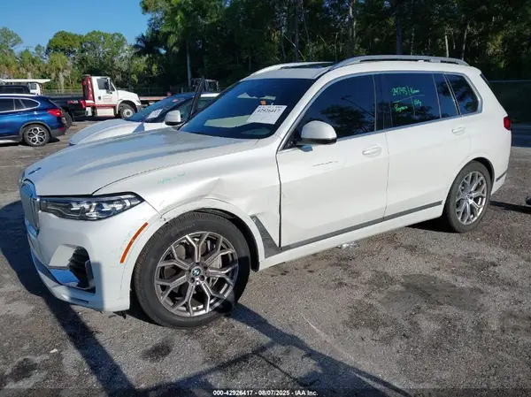 5UXCW2C07M9E12258 2021 BMW X7 - Image 2