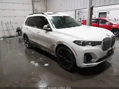 5UXCW2C07M9E25933 2021 BMW X7