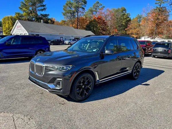 5UXCW2C07M9E79121 2021 BMW X7 - Image 2