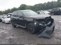 5UXCW2C07M9F32352 2021 BMW X7