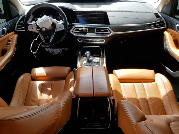 5UXCW2C07M9G50529 2021 BMW X7 - Image 8